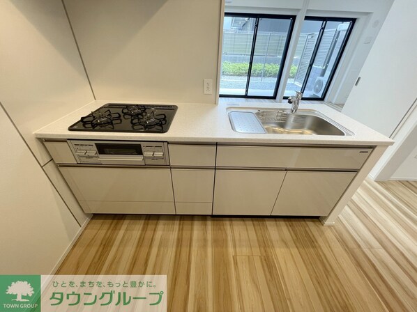 グランカーサ川口青木町公園の物件内観写真